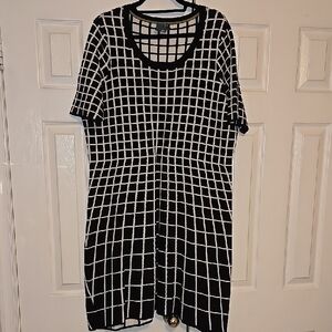 Stylish Black and White Grid Dress